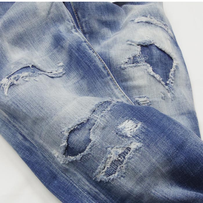 Light Super Bleached Holes Jennifer Cropped Jeans